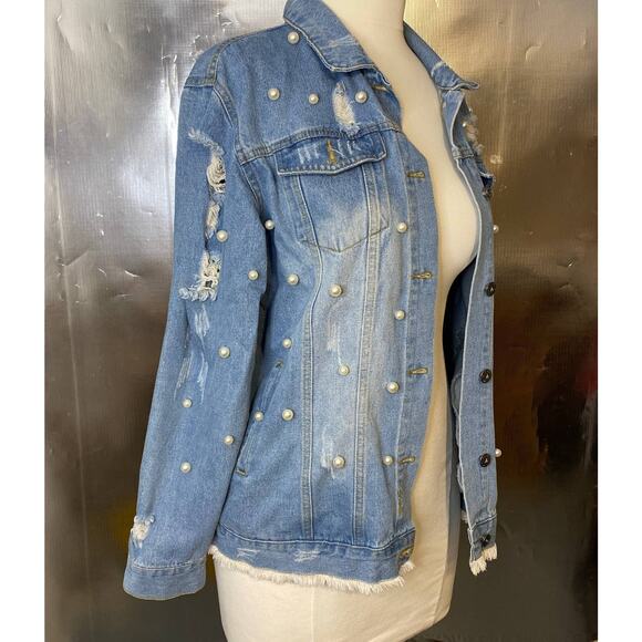 The Style Between Us distressed denim jacket L - Picture 4 of 14
